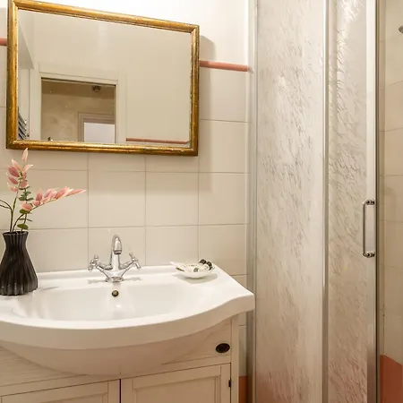 Apartment Iflat Bright & Comfortable Navona *